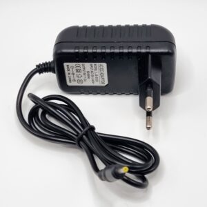 CARGADOR TABLET  5V-2A (clavija 2.5*1.25)