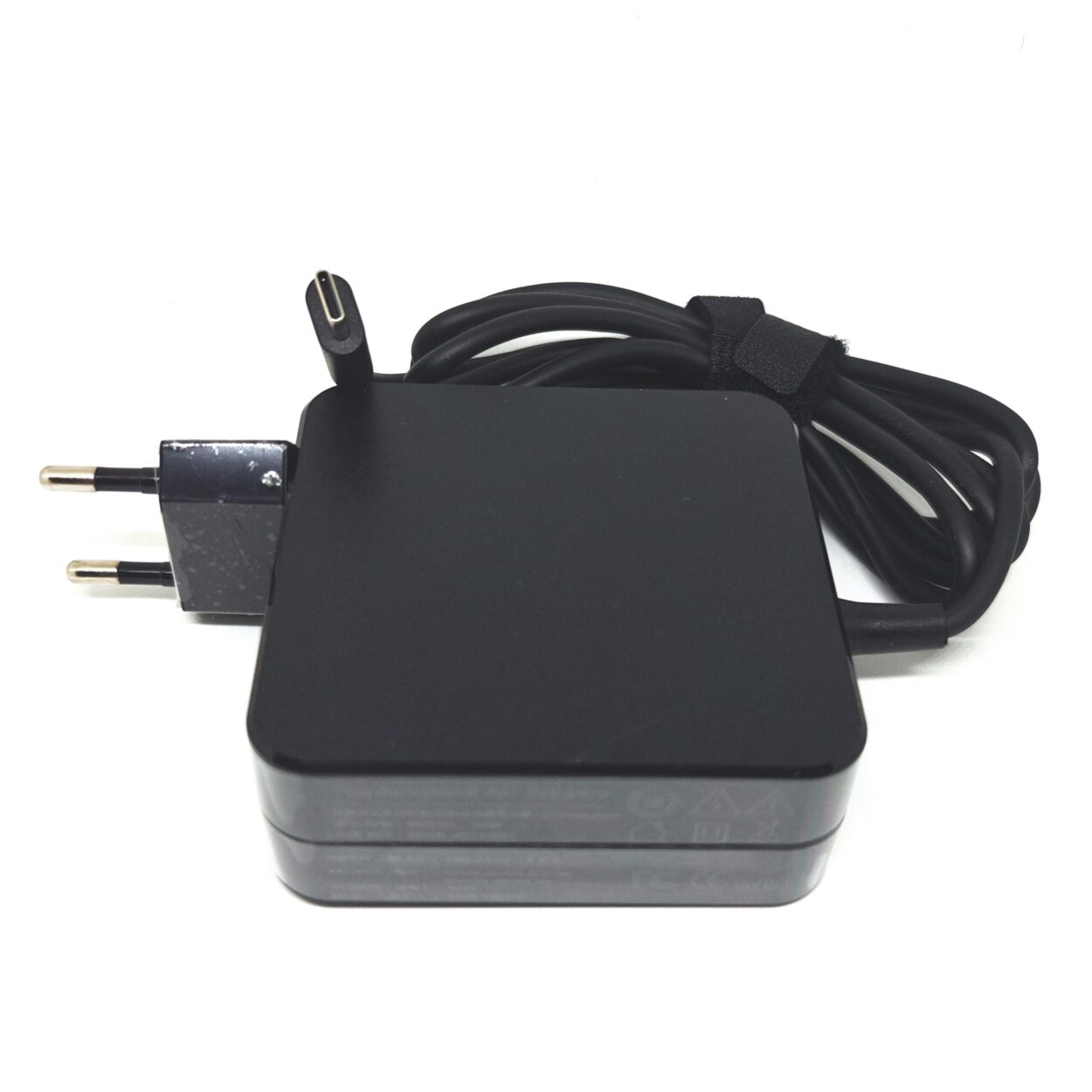 CARGADOR GENERICO PARA PORTATIL TIPO C 65W AUTOMATICO - Imagen 4