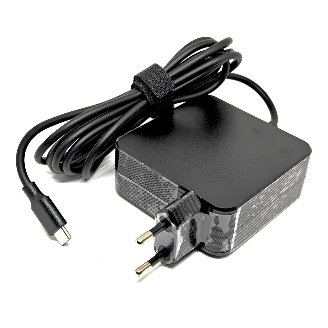 CARGADOR GENERICO PARA PORTATIL TIPO C 90W AUTOMATICO