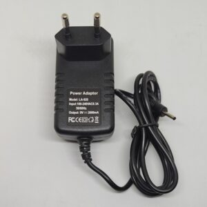CARGADOR TABLET  9V-2A (clavija 2.5*1.25)