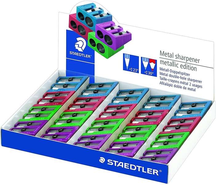 Staedtler Expositor de 20 Sacapuntas Metalicos con Cuchilla de Metal y 2 Orificios - Angulo de Afilado de 23° y 30º - Colores Surtidos