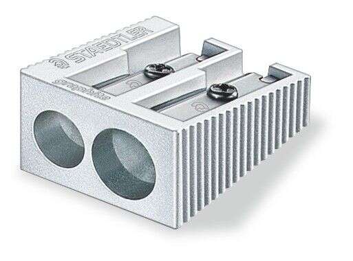 Staedtler Sacapuntas Metalico con Cuchilla de Metal - Angulo de Afilado de 23° y 30º - 2 Agujeros