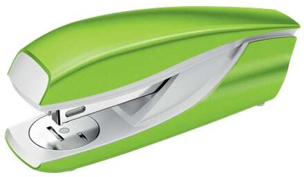 Petrus 635 WOW Grapadora Metalica + Caja de 200 Grapas - Hasta 30 Hojas - Extraegrapas Integrado - Grapado Cerrado, Abierto y Clavado - Color Verde Metalizado