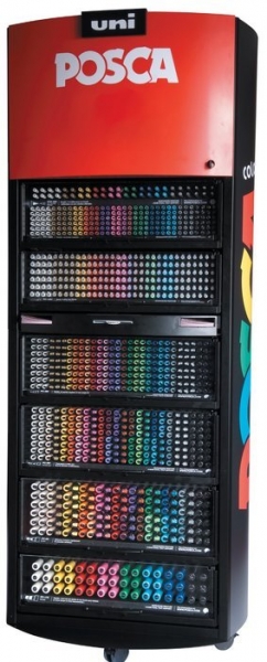 Posca Expositor de 1236 Marcadores de Pintura - Punta de Poliester - Tinta Pigmentada Base Agua - Resistente a la Luz - Colores y Trazos Surtidos