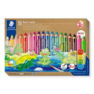 Staedtler Noris Junior Pack de 18 Lapices de Colores Extragruesos + Sacapuntas + Pincel - 3 en 1, Lapiz, Cera y Acuarelable - Colores Surtidos