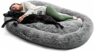 Innovagoods Cama Extragrande para Mascotas y Humanos - Bolsillo Lateral - Antideslizante - Facil Limpieza - Poliester - Ergonomico - Funda Extraible - 190x140x25cm - Color Gris